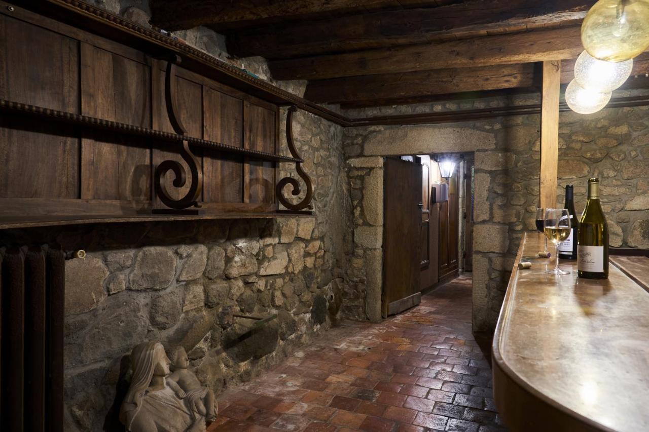 Aux Prisons De Montagny Couette-café 3*