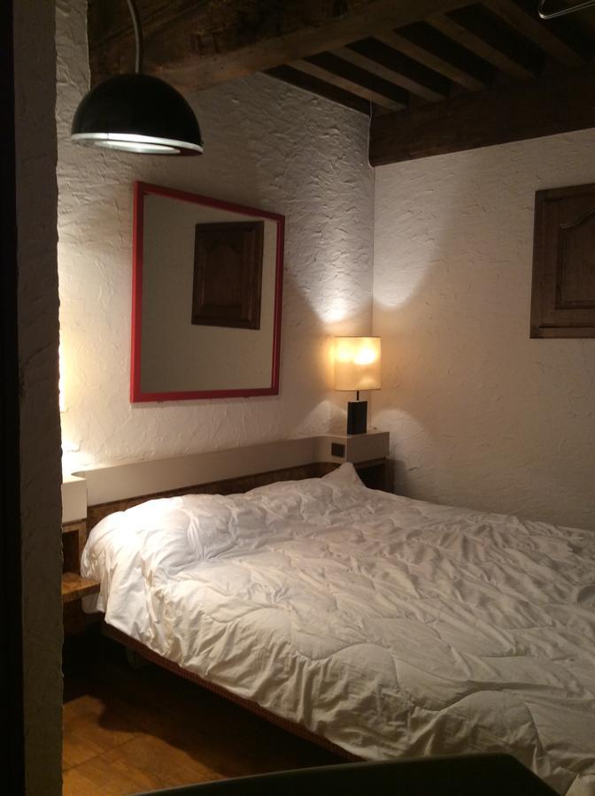 Aux Prisons De Montagny 3* Montagny (Rhone)
